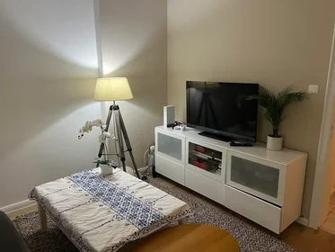 Apartamento inteiro em Alter Teichweg, Hamburg-Nord, imagem 6 de 10