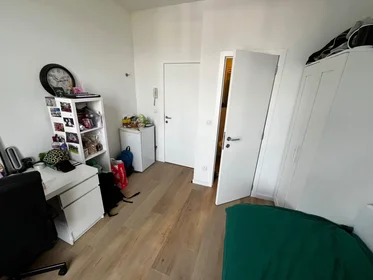 Pokój do wynajęcia na miesiąc w {area}