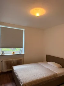 Prywatny pokój Lüdersring, Altona, obraz 5 10