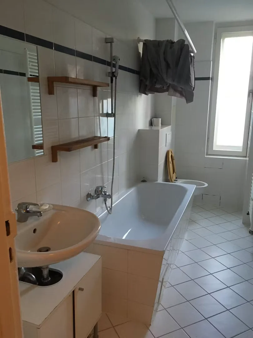 Studentenfreundliches Zimmer in  mit modernen Annehmlichkeiten