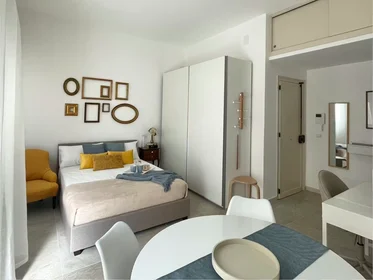 Entire apartment at Via F. Cordova, Libertà, image 9 of 10