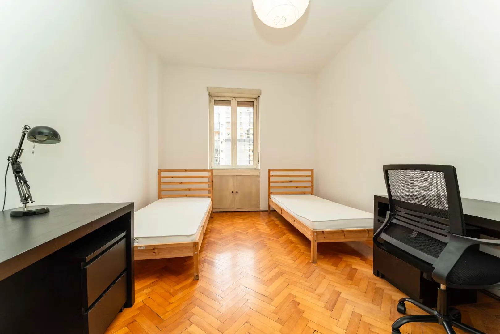 Economical student room with convenient location in 