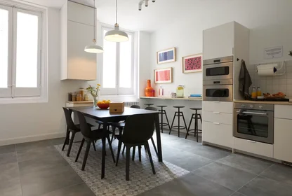 Entire apartment at Costanilla de los Ángeles, Palacio, image 9 of 10