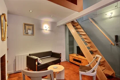 Entire apartment at Rue Guisarde, 6th Arrondissement, image 1 of 10