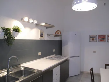 Quarto privado em Via Emerico Amari, imagem 7 de 13