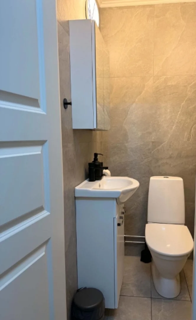 Functional student room perfect for studying in 
