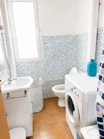 Private room at Calle Beato Juan Grande, image 6 of 7