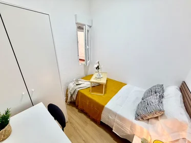 Private room at Calle de Valdecaleras, Hortaleza, image 1 of 10