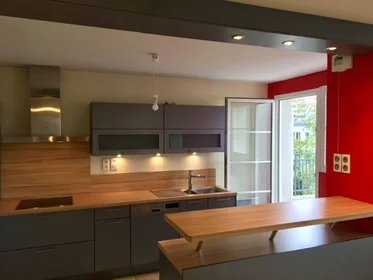 Alquiler de habitaciones por meses en {area}