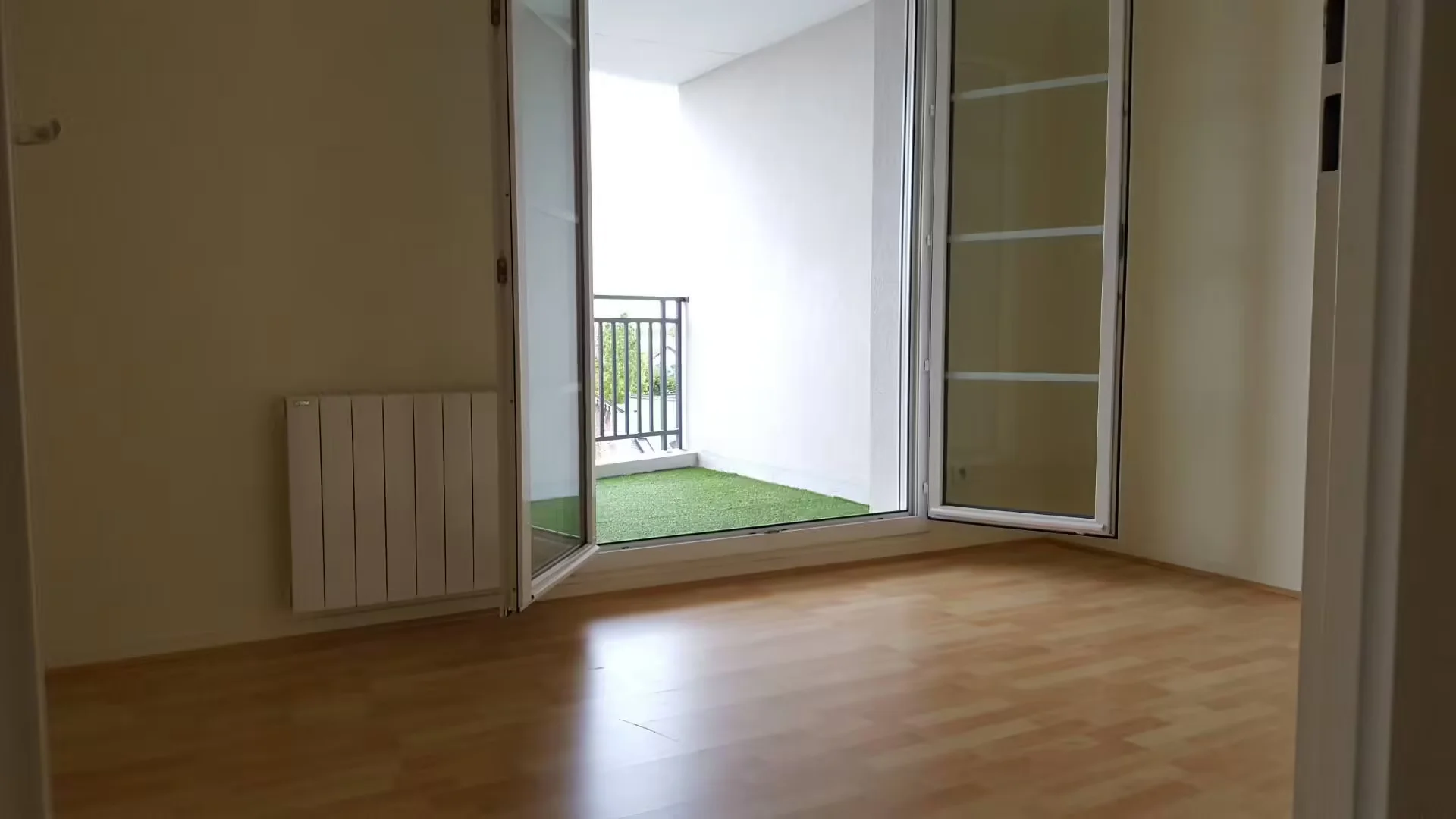 Habitación estudiantil económica con ubicación conveniente en 