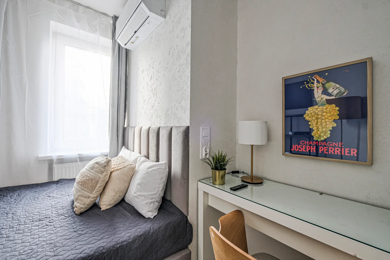 Habitación estudiantil económica con ubicación conveniente en 
