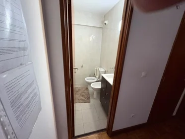 Prywatny pokój Praceta Maestro Resende Dias, obraz 13 18