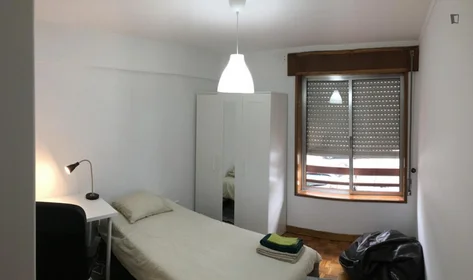 Prywatny pokój Praceta Maestro Resende Dias, obraz 4 18