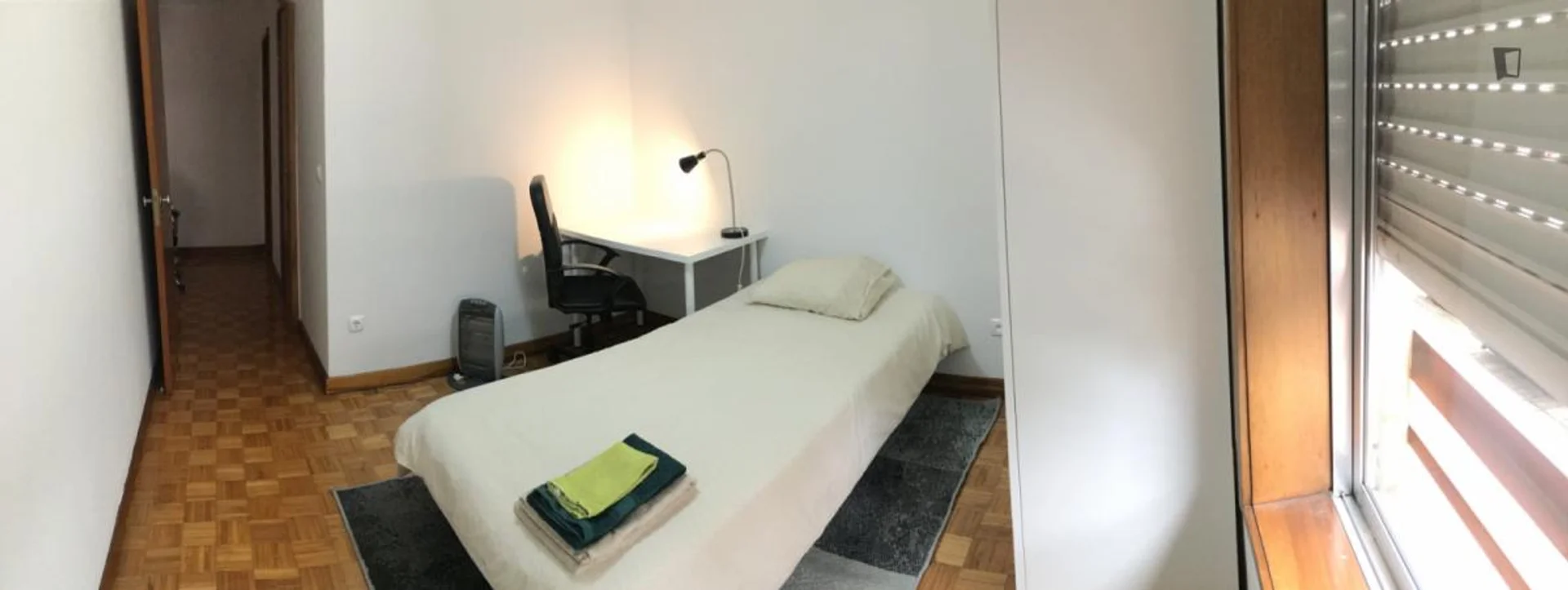 Wygodny i przestronny pokój studencki w 