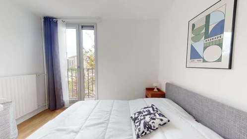 Zimmer zur Miete in einer WG in {area}