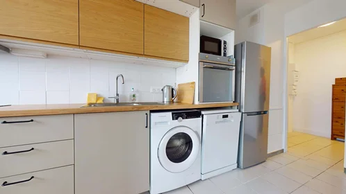 Habitación privada en 10 Bd Hérold, 92000 Nanterre, France, imagen 12 de 30