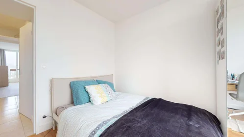 Habitación privada en 10 Bd Hérold, 92000 Nanterre, France, imagen 17 de 30