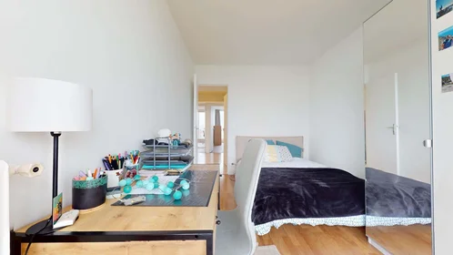Habitación privada en 10 Bd Hérold, 92000 Nanterre, France, imagen 19 de 30