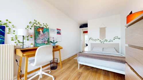 Habitación privada en 10 Bd Hérold, 92000 Nanterre, France, imagen 28 de 30