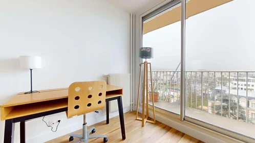 Habitación privada en 10 Bd Hérold, 92000 Nanterre, France, imagen 5 de 30
