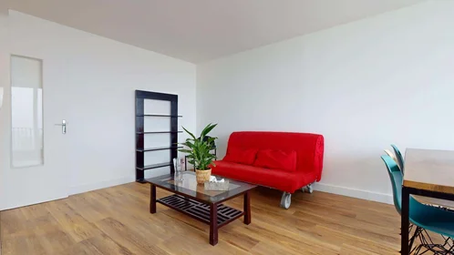 Habitación privada en 10 Bd Hérold, 92000 Nanterre, France, imagen 8 de 30