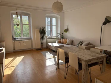 Apartamento inteiro em Friedrichsberger Straße, imagem 1 de 21