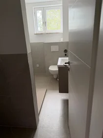 Habitación privada en Haunstetter Straße, imagen 7 de 13
