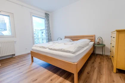 Private room at Neubaugasse, image 2 of 17