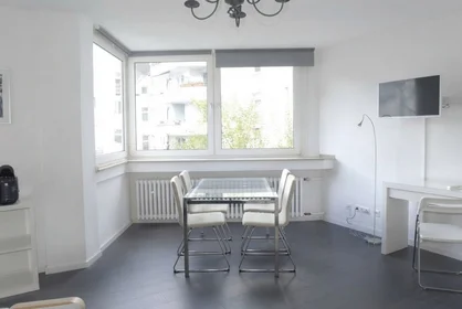 Privatzimmer in der Bilker Allee, bild 3 von 16