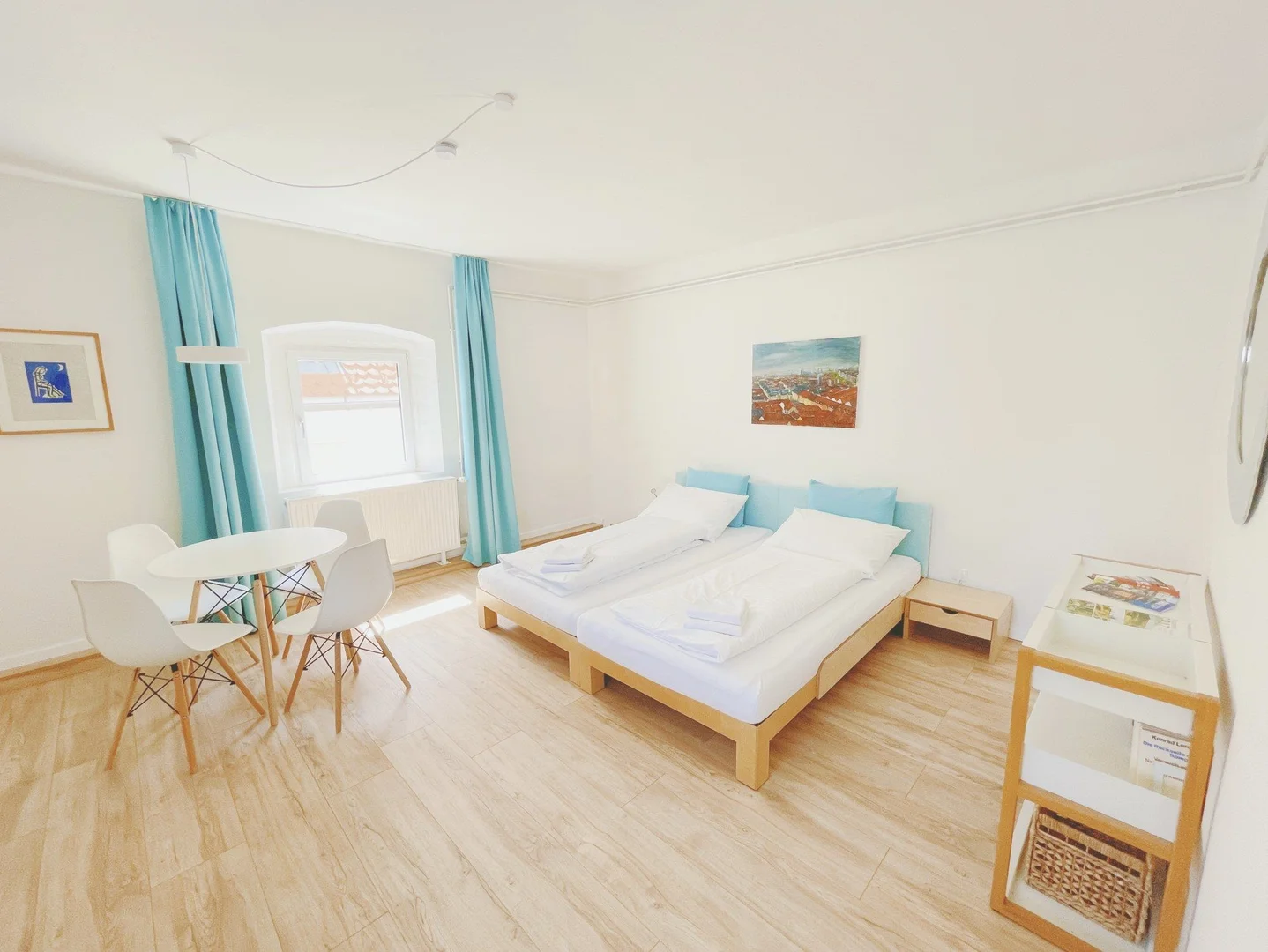 Habitación asequible para estudiantes con buena iluminación en 