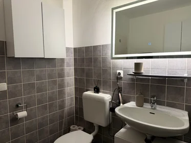 Apartamento inteiro em Behringstraße, imagem 16 de 17