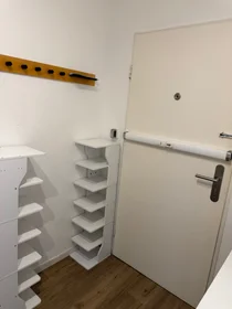 Apartamento inteiro em Behringstraße, imagem 9 de 17