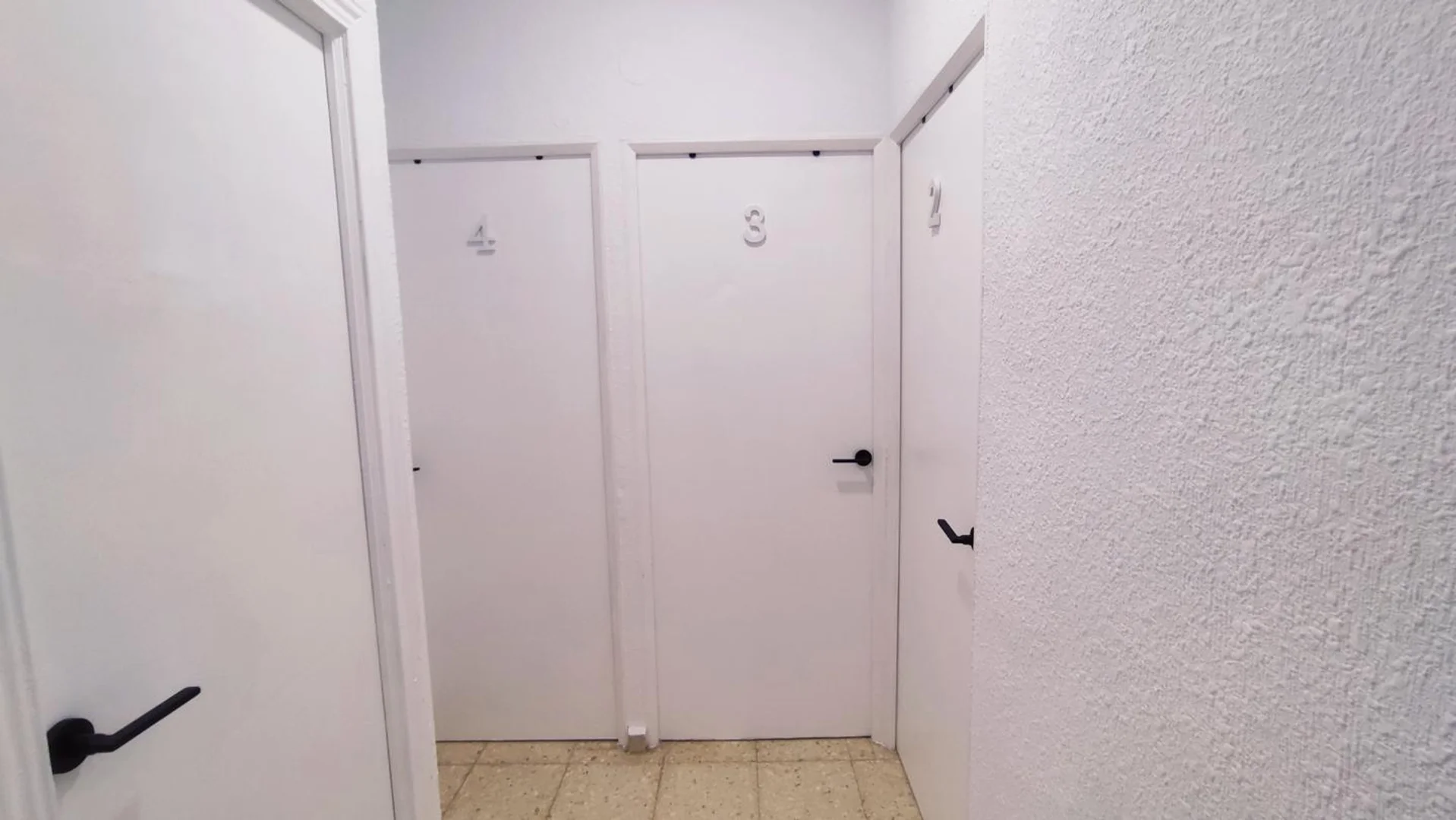 Camera per studenti in  con servizi moderni