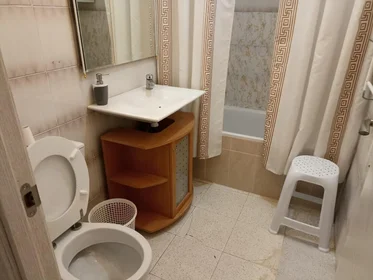 Quarto compartilhado em Poeta Manuel Benítez Carrasco, 6, 2º 3-2, imagem 10 de 16