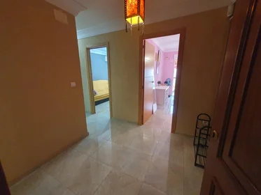 Habitación compartida en Calle de Guardamar, 6, 5º B, imagen 18 de 21