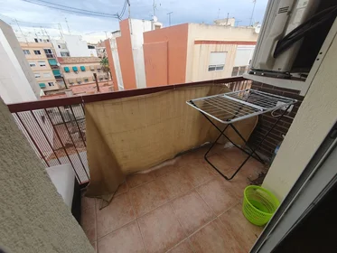 Habitación compartida en Calle de Guardamar, 6, 5º B-2, imagen 44 de 44