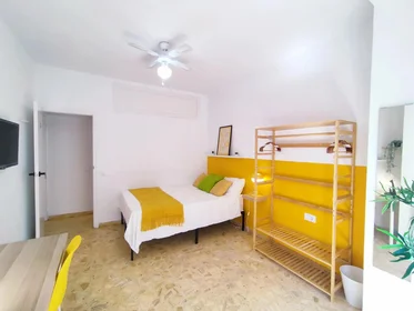 Coliving Calle San Esteban, 4, esc. 0 2º 8, obraz 18 19