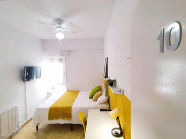 Coliving Calle San Esteban, 4, esc. 0 2º 10, obraz 1 10