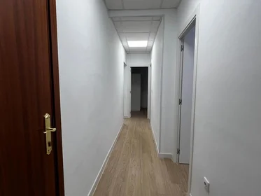 Shared room at Carrer de Campoamor, 6, esc. 0 0º B-2, image 21 of 23