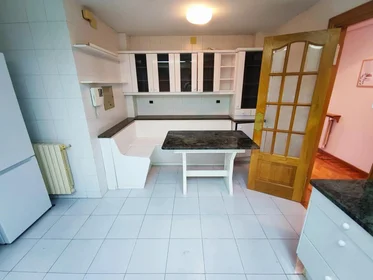 Chambre partagée à Carrer d'Enmig, 91, esc. 0 3º 3 7, image 37 de 49