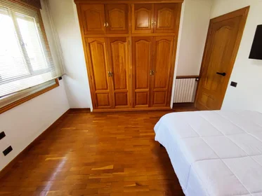 Chambre partagée à Carrer d'Enmig, 91, esc. 0 3º 3 7, image 49 de 49
