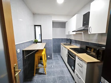 Quarto compartilhado em Calle Miguel de Unamuno, 15, esc. 0 1º 0, imagem 10 de 16