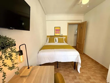 Quarto compartilhado em Calle Miguel de Unamuno, 15, esc. 0 1º 0, imagem 6 de 18