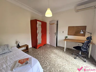 Habitación compartida en Calle Bami, 11, esc. 0 4º H4, imagen 24 de 49