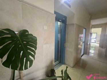 Habitación compartida en Calle Bami, 11, esc. 0 4º H4, imagen 5 de 49
