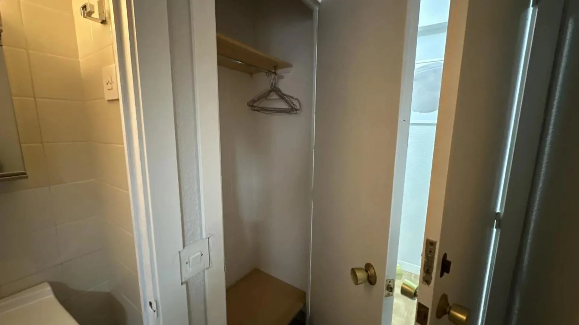 Budget-friendly student room close to campus in 