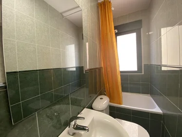 Quarto compartilhado em Calle De Blasco Ibáñez, 4, esc. 0 1º 1, imagem 16 de 16