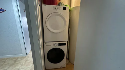 Paylaşımlı oda konumu Panizo, 12, 1º 1, 24 30 görüntüsü