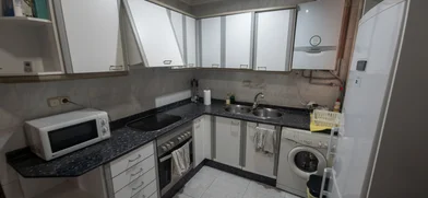 Shared room at Passeig de la Ciutadella, 16, esc. 0 1º 2, image 11 of 18