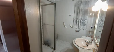 Shared room at Passeig de la Ciutadella, 16, esc. 0 1º 2, image 14 of 18